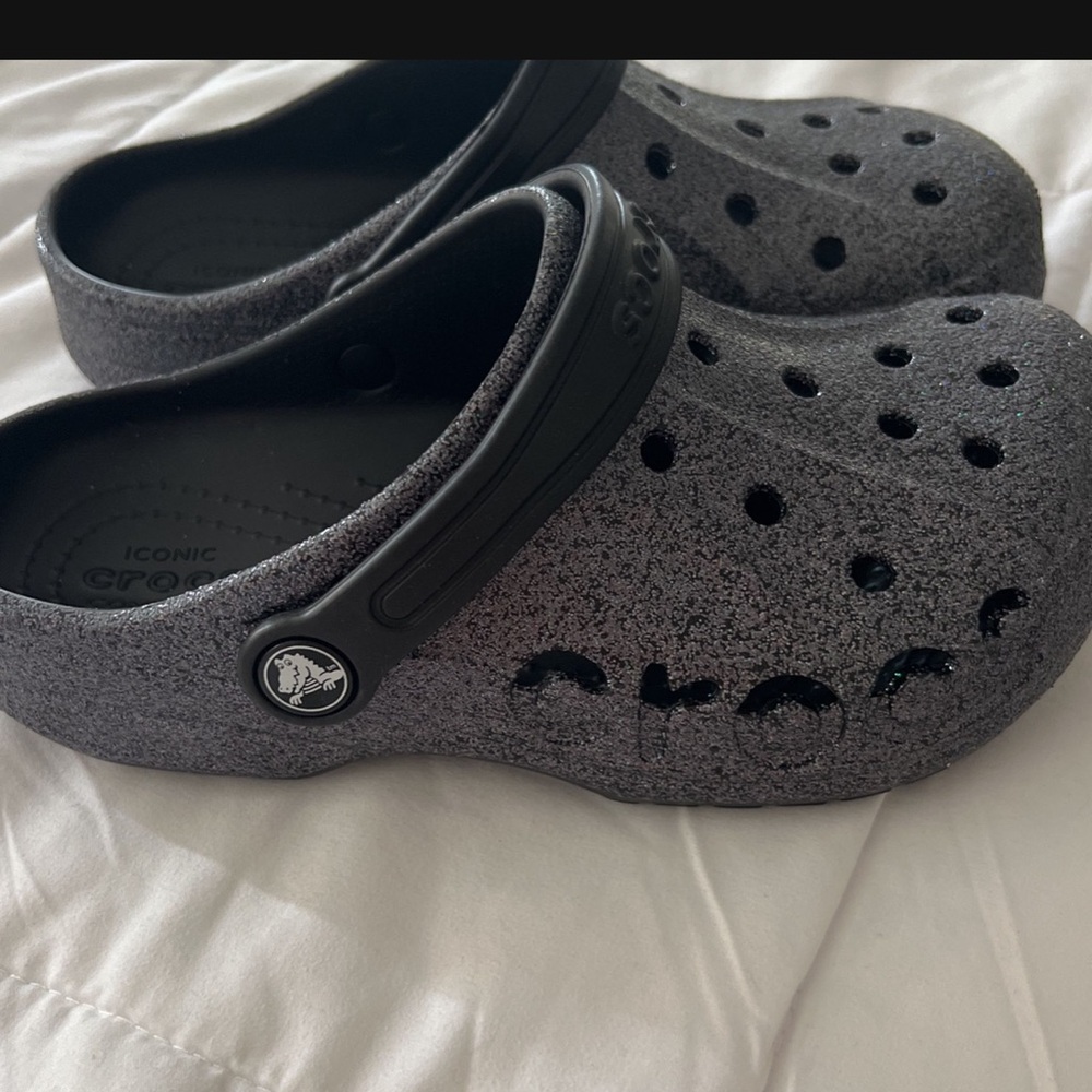 Crocs size J3